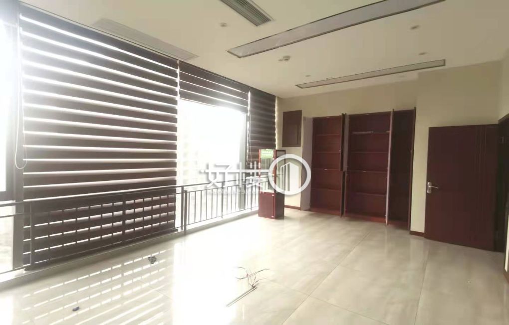 冉家坝 龙湖原著155平 正对电梯口 空调独立控制写字楼|办公室出租|租赁/租金/图片