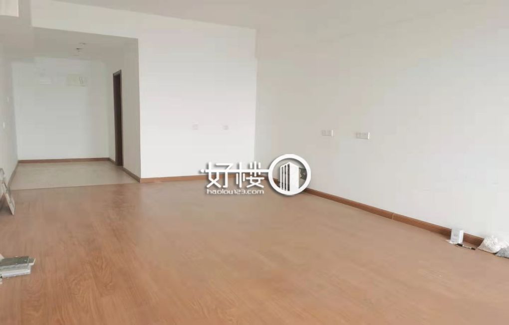 龙湖源著轻轨口 小户型 低价出租 拎包入住写字楼|办公室出租|租赁/租金/图片