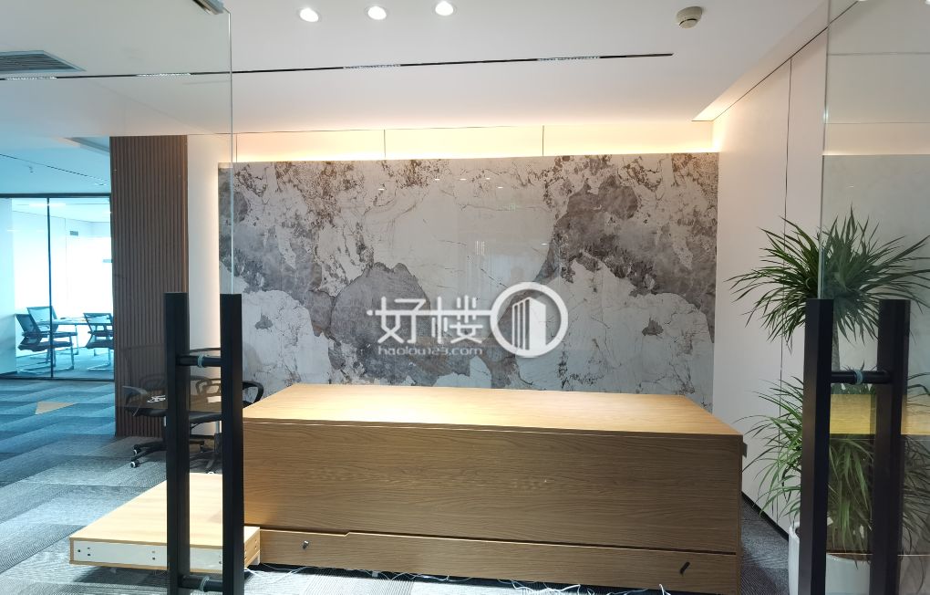 杨家坪步行街精装修带家具物业出租m²写字楼|办公室出租|租赁/租金/图片