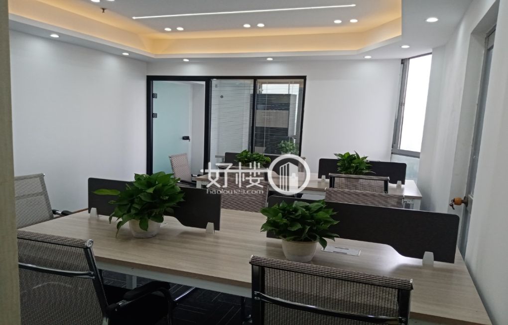 杨家坪成熟商圈  户型方正 采光通透写字楼|办公室出租|租赁/租金/图片