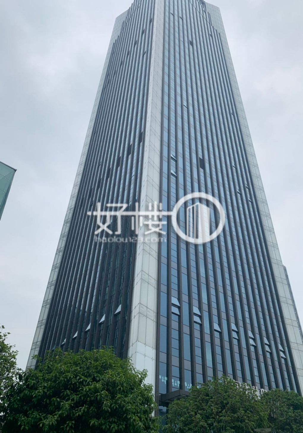 华融现代广场2号楼写字楼|办公室出租|租赁/租金/图片