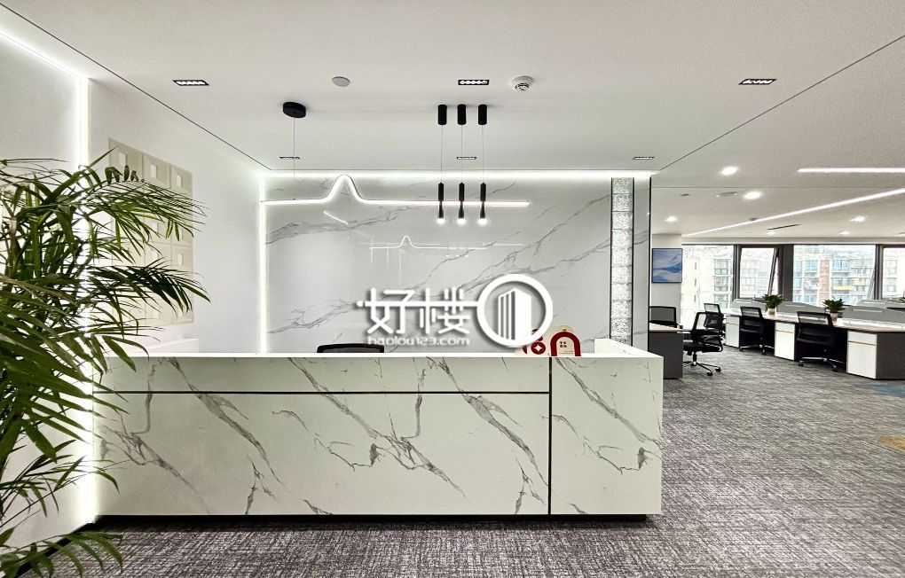 兩江新區(qū)人和輕軌出口辦公室出租，康田·時(shí)光集全新裝修隨時(shí)看房