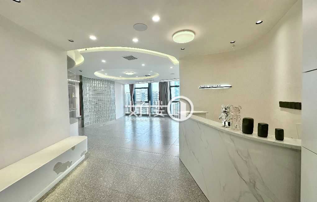 两江新区冉家坝轻轨口，华融现代广场写字楼出租，精装修端头户型新闻资讯|写字楼|办公室出租|租赁/租金/图片