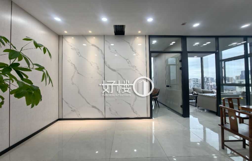 两江新区观音桥商圈时代中心精装办公室出租 — 双轨交汇，商圈核心，商务空间优选